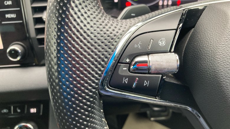 Skoda Karoq 1.5 TSI Sport Line 5dr DSG Petrol Estate